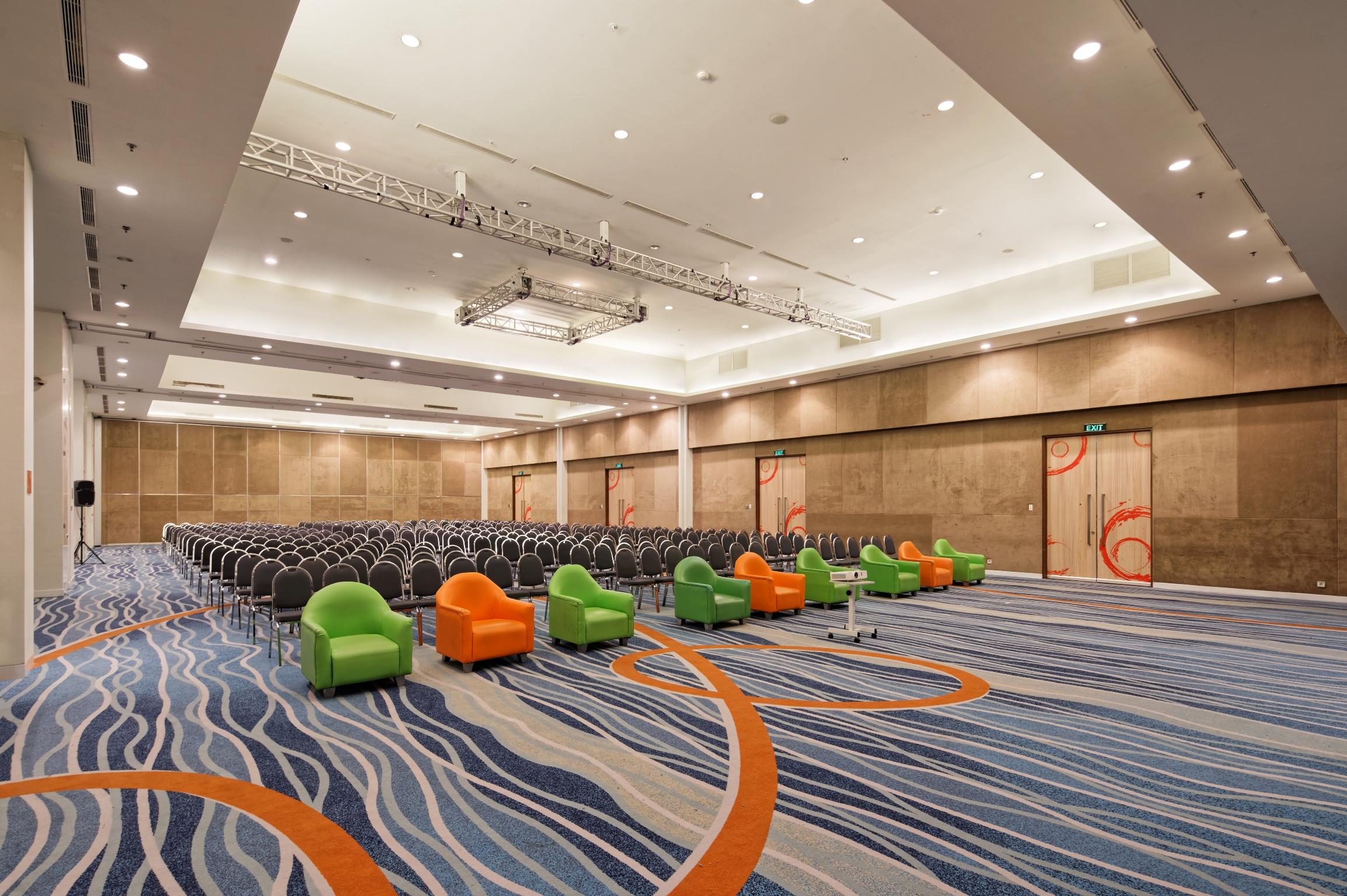 Harris Hotel And Conventions Kelapa Gading Dżakarta Zewnętrze zdjęcie